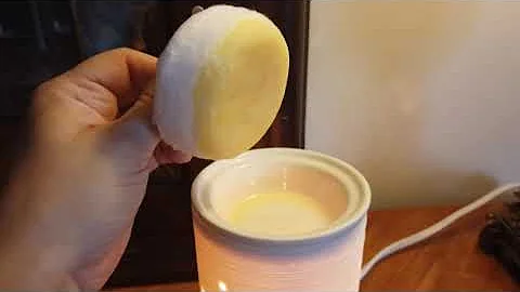 How to Change Your Wax