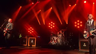 Download Lagu Alkaline Trio - 4k One Hundred Stories 3/3/24 MP3