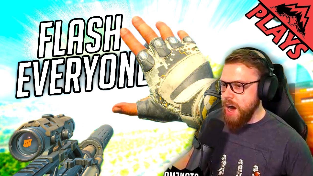 FLASH EVERYONE - COD: Black Ops 4 Blackout (StoneMountain64 Squad) funny moments in soccer