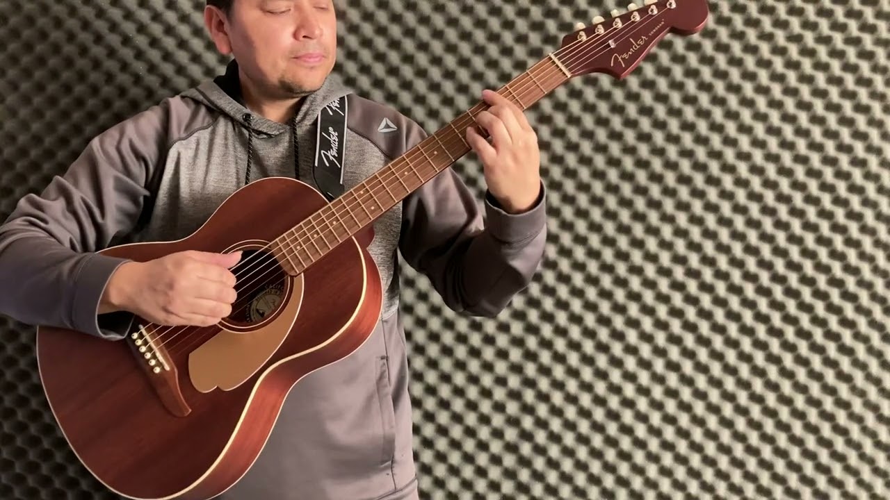 Fender Sonoran Mini - YouTube
