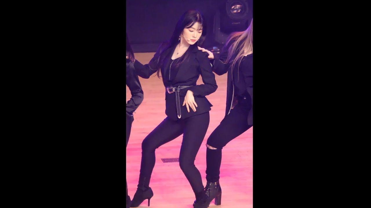 180228 레드벨벳 (Red Velvet) 빨간 맛 (Red Flavor) [아이린] Irene 직캠 Fancam (명지대학교OT) by Mera