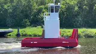 610 HP TRUCKABLE TUG  (Ref#3690)