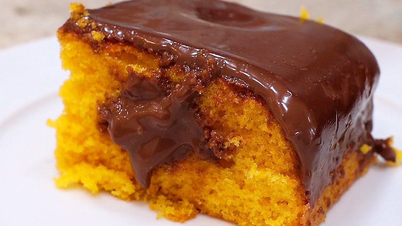 Receita de Bolo de Cenoura com Chocolate - Guia da Cozinha