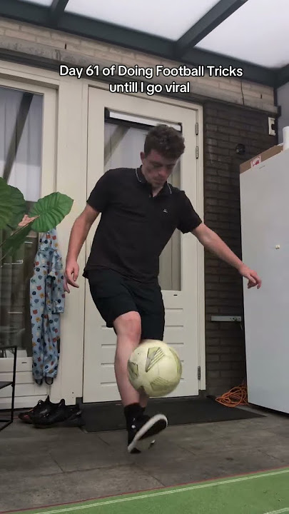 Day 61 of Doing Football Skills untill I go viral!🫡⚽ #shorts #football #soccer #moments