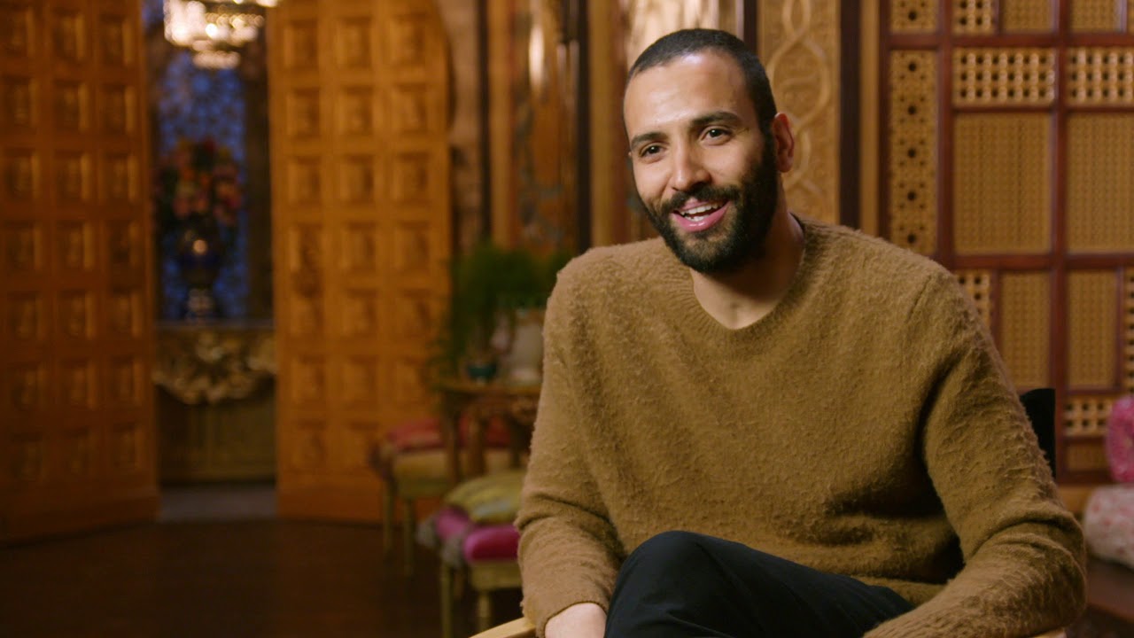 Aladdin - Itw Marwan Kenzari (official video)