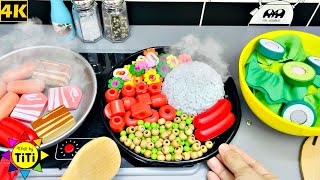 Cooking Black Eyed Peas and Rice with Kitchen Toys | Nhat Ky TiTi #201