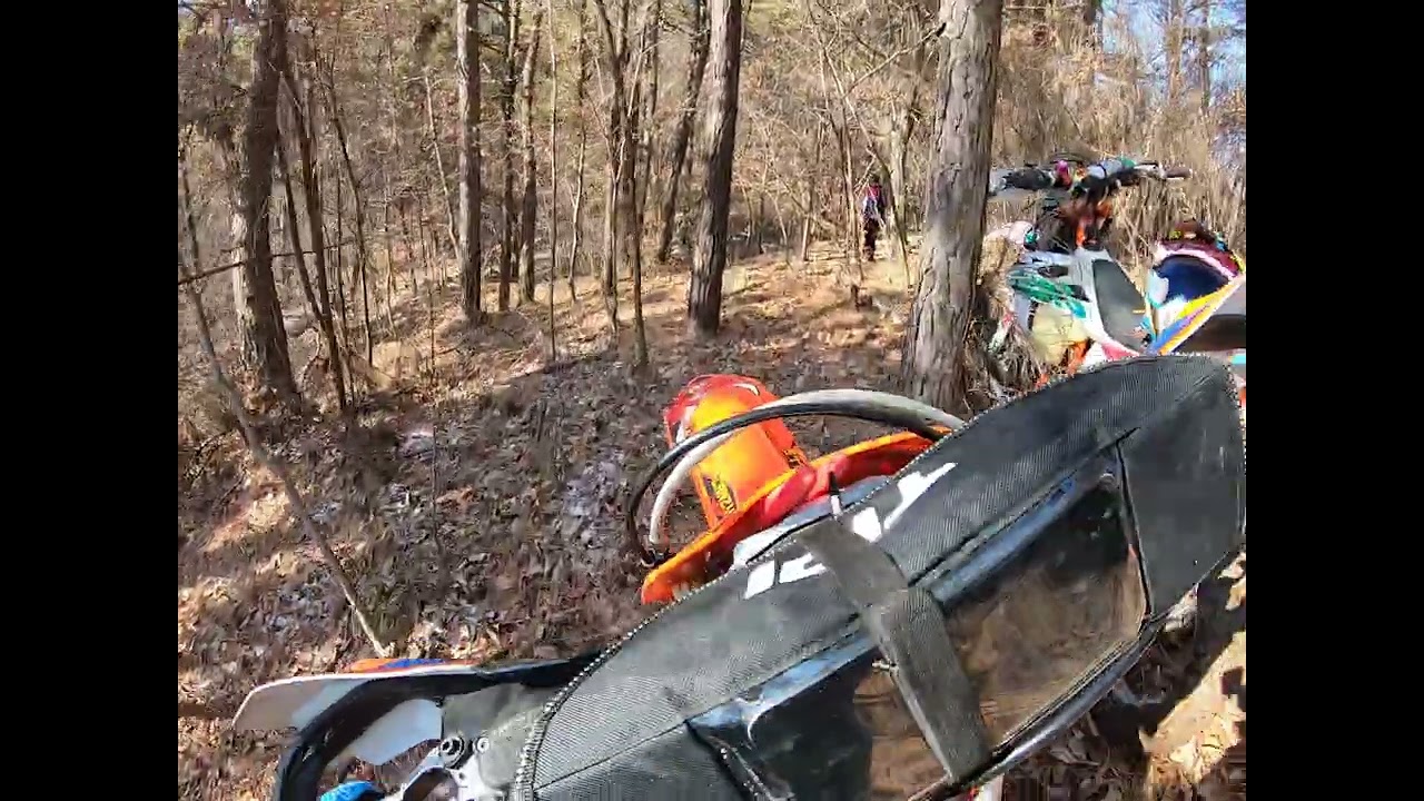 자빠지고 넘어지면서 산공기 마시기(ktm 2t 300cc)