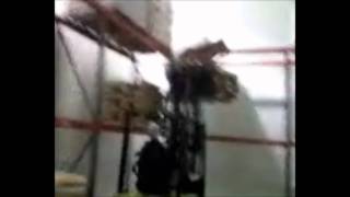 Pallet collapse