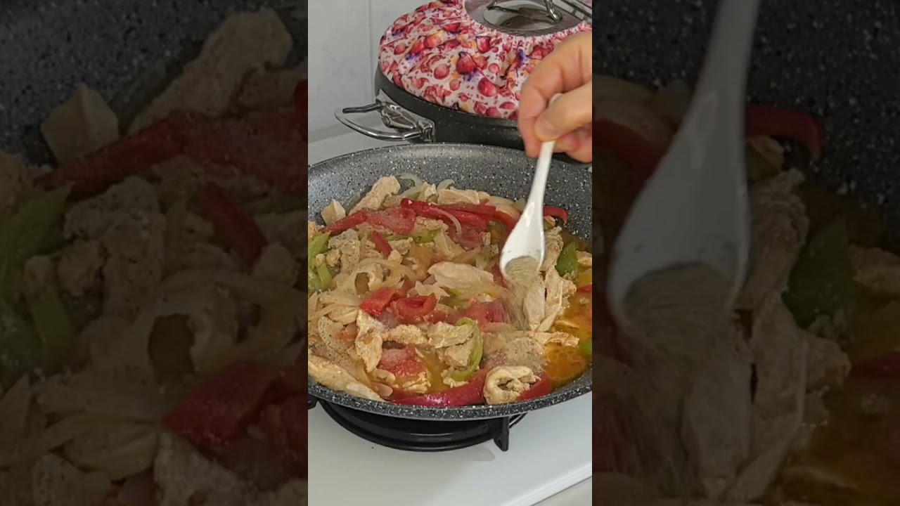 Lokum Gibi Tam Ölçülü Tavuk Sote 🍗 | En Kolay Yemek Tarifi #Shorts Lokum Gibi Tam Ölçülü Tavuk Sote 🍗 | En Kolay Yemek Tarifi #Shorts