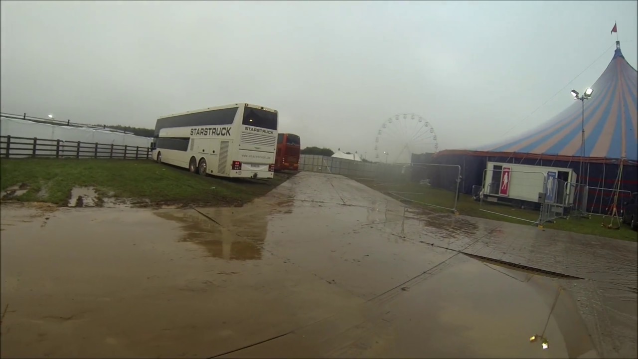 fly by nite trucking Leeds festival 2016