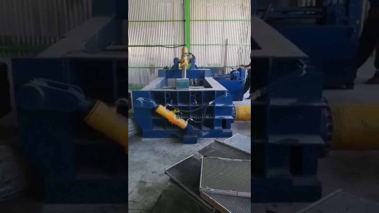 Hydraulic Metal Baler Machine | How to Make Radiator Bales #Shorts