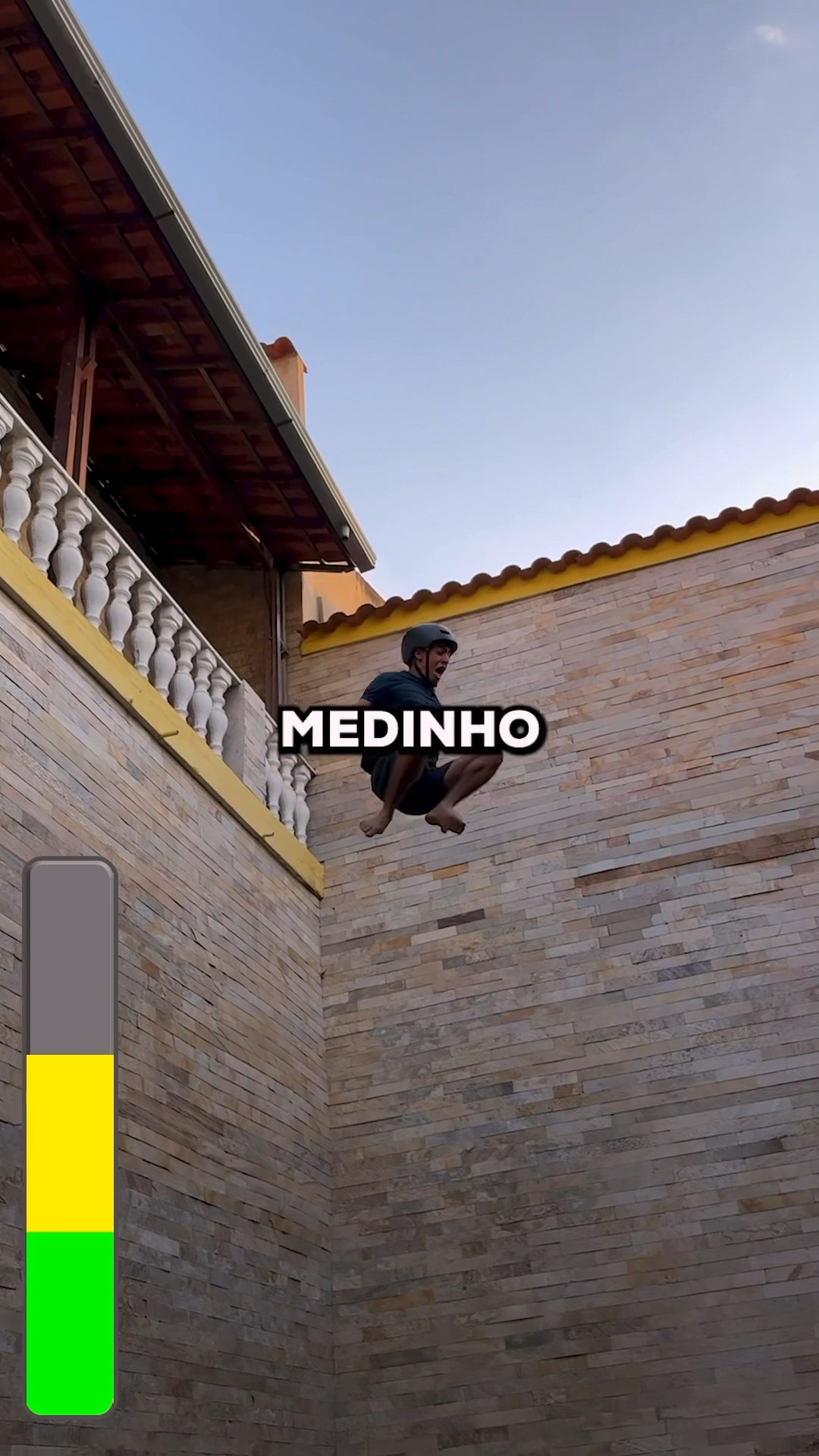 Pulei do Telhado!