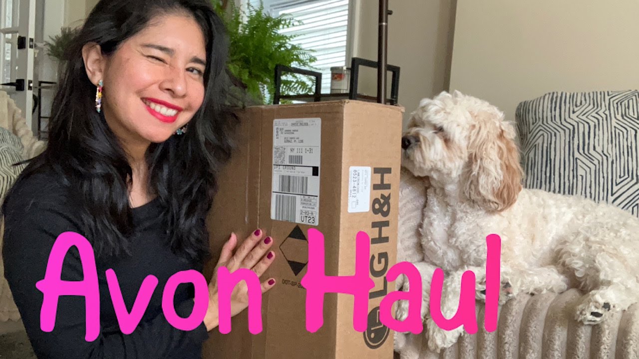 ABRIENDO MI PEDIDO DE AVON C -3 , MUCHA JOYERIA, CUIDADO PERSONAL Y REVISION DE CATALOGO