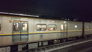 台鐵 EMU800型 區間車 3157次 經（山）線 往潮州 高雄站 進站待發。