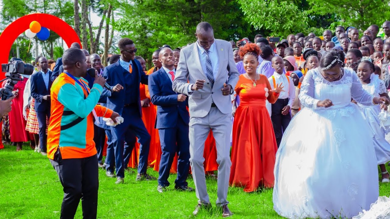 BEST WEDDING DANCE IN RECEPTION