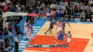 Dwight Howard slam against New York 3-28-11