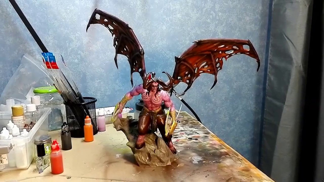 Impression 3d de illidan hurlorage et peinture à l'aérographe.
