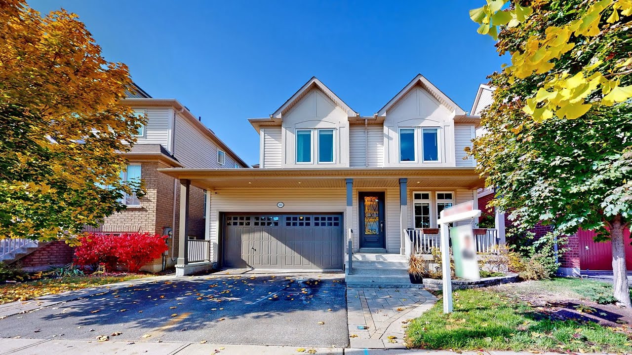 2355 Pilgrim Square, Oshawa YouTube