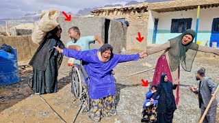 Download Lagu Ali's attempt to throw Zainab out and Zainab's aunt protecting her from Ali MP3