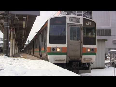 211系3000番台宇都宮線小金井行き（幕車A36+C10）久喜駅1番線発車+発車メロディ「アマリリス」1月16日