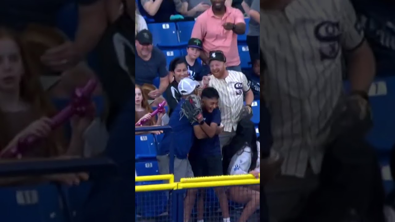 Miguel Vargas with the second home run of the inning 😤 #highlights #mlb #baseball