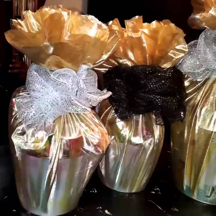 Easter Baskets Ideas With Material.