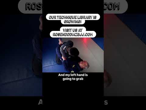 Flower sweep with a modified grip #bjjover40 #bjjsystems #bjjtechniques