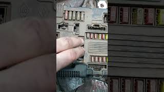 Megane 2 Far Ve Yağmur Sensor Arizasi