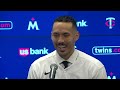LIVE: Correa resigns with Twins