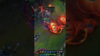 Brind Détruit La Jungle Entière 😱 1V3 Sans Transpirer 💪 Resimi