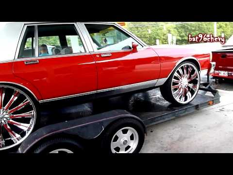 Chevy+Truck+On+24s Chevy Silverado 1500 Truck on 24" DUB Spine Floaters pulling Box Chevy ...