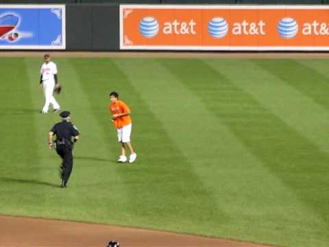 What Passes for Excitement at an Orioles Game