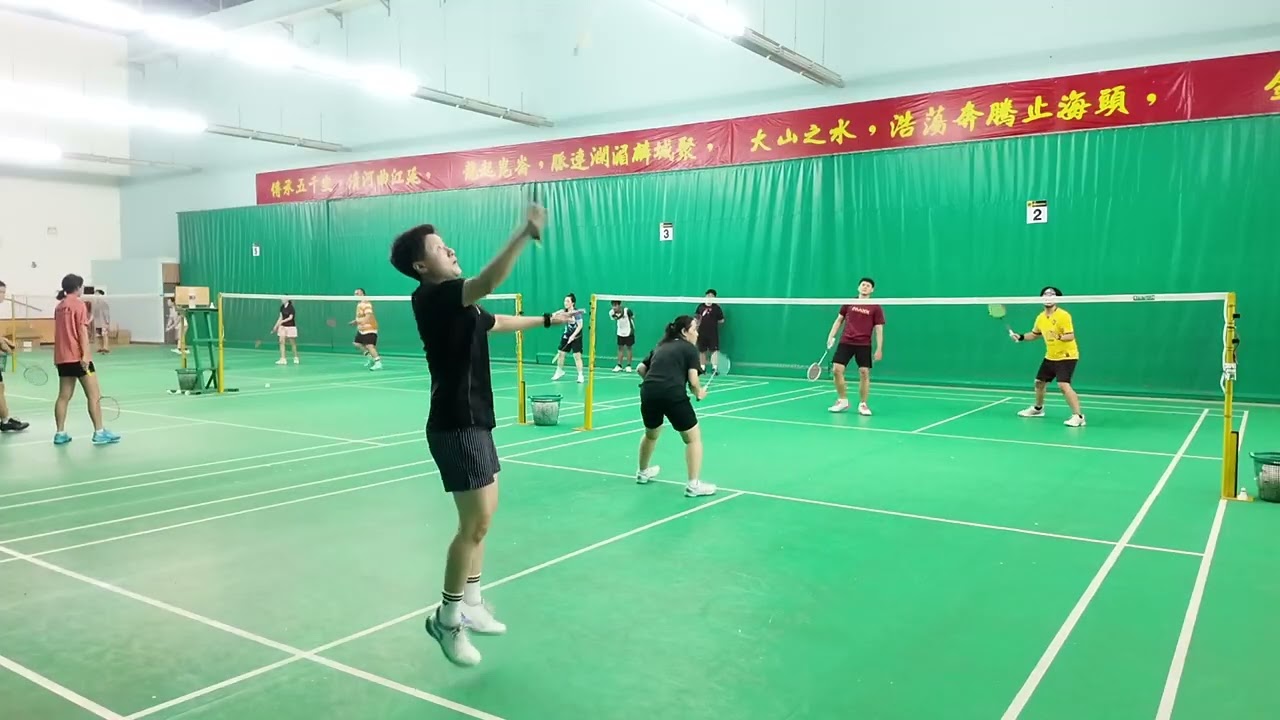 หญิงพี่วัฒน์ VS ยูโรอวย เซท2