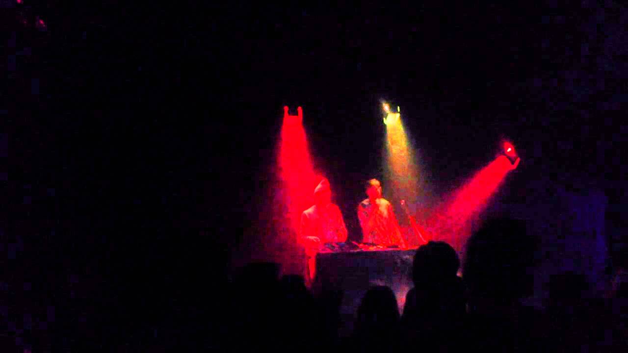 MC Mesijus x Munpauzn - Tu dar negimes