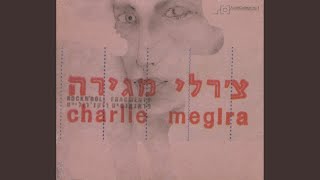 Video voorbeeld van "צ'רלי מגירה - נכשלת באהבה"