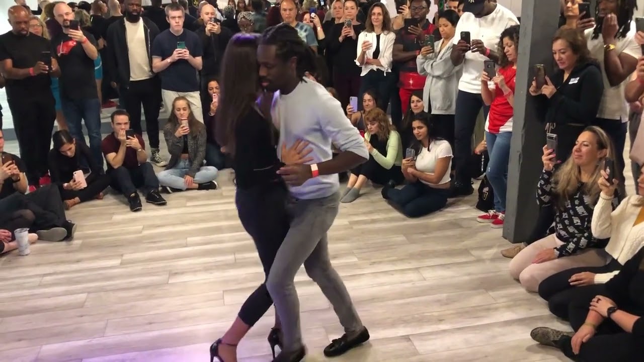 Kiz n the 6ix Weekend Bash Iron Mams Tarraxinha