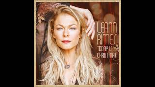 Watch Leann Rimes That Spirit Of Christmas feat Aloe Blacc video