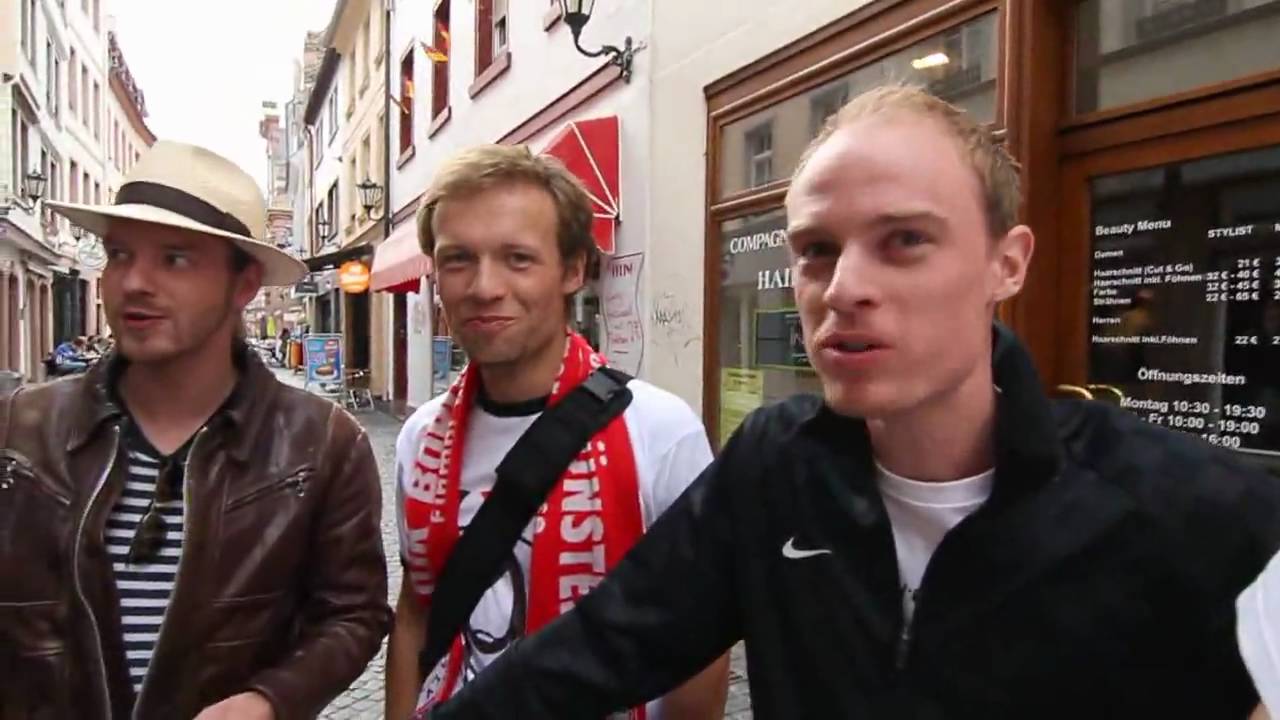 Uwu Lena bei "Best Worscht in Town - Mainz" - Russisch Roulette im scharfe Currywurst-Essen