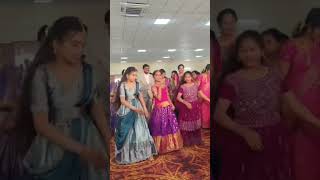 Maa Babai Pellilo 😄edho ala try chesa 🩷💃#dancevideo ##marriagevideo
