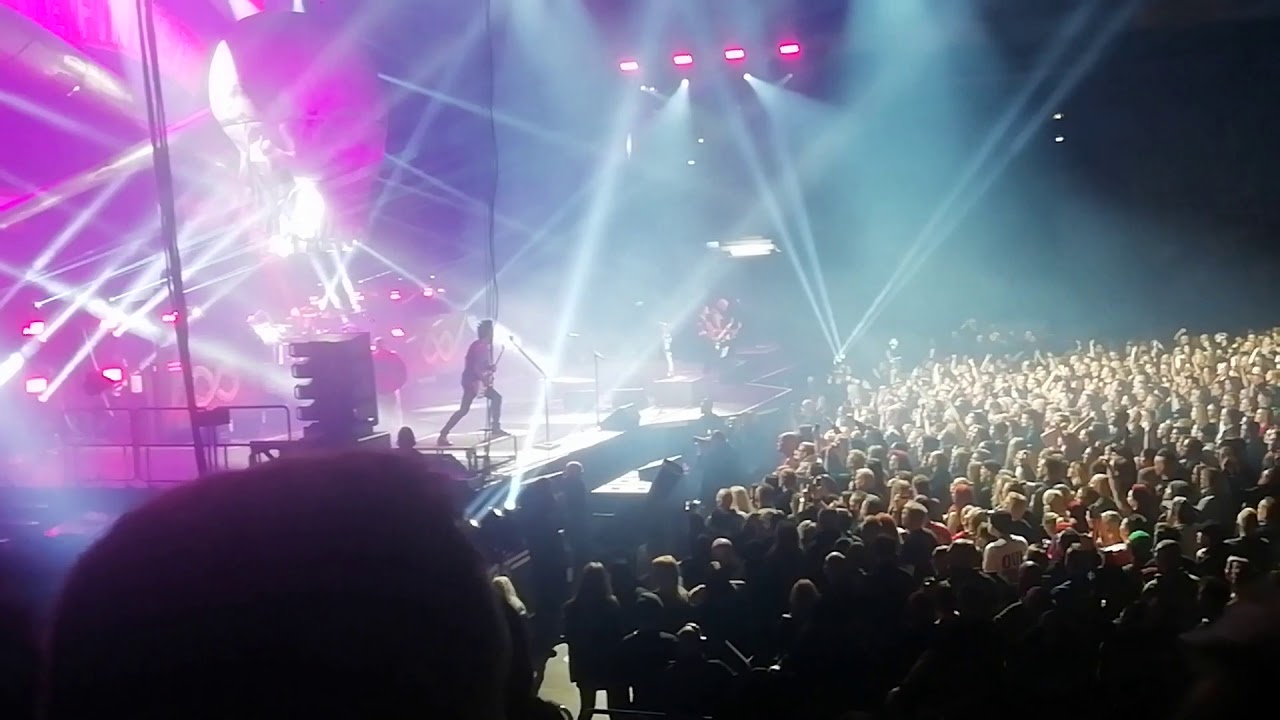Guarda Five Finger Death Punch - Trouble @ Hartwall Arena, Helsinki, FI 20.1.2020 su YouTube Guarda Five Finger Death Punch - Trouble @ Hartwall Arena, Helsinki, FI 20.1.2020 su YouTube