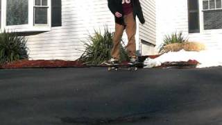 Old School Skateboarding - Boneless 2, Frontview.
