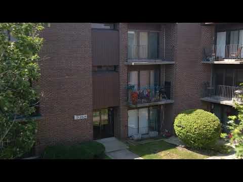 12824 S Kenneth Ave Unit F6, Alsip, IL home video tour