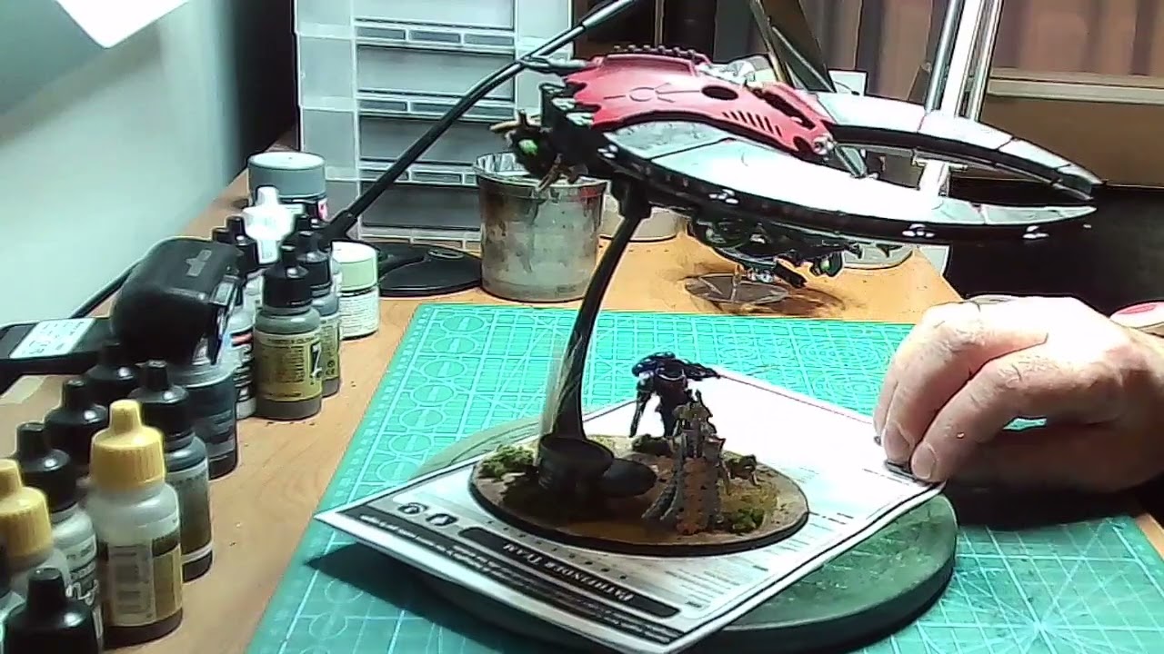 WARHAMMER BUILDS, NICRON DOOM SYTH AND NECRON COMMAND BARGE.