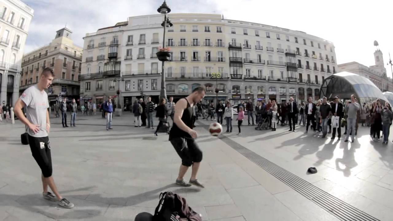 World Champion Szymo ( Madrid Freestyle)INSANE Street Football