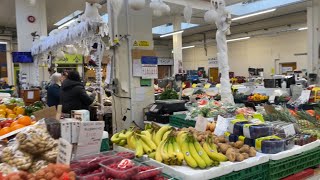 Inside Swansea Indoor Market, Swansea, Wales 🏴󠁧󠁢󠁷󠁬󠁳󠁿