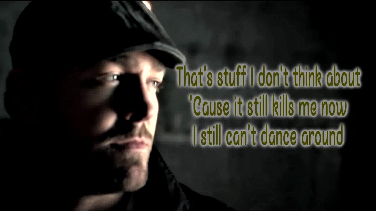 Lee Brice - Memory I Don't Mess With [Lyrics on screen]