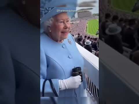 Queen Elizabeth  #princeharry #Queen #QueenElizabeth #cute #Royal #RoyalFamily