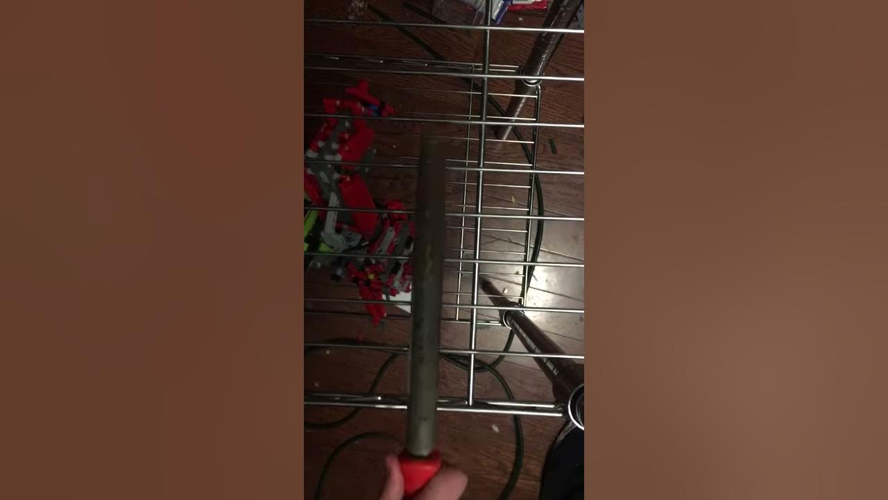 Metal screeching Sound effect