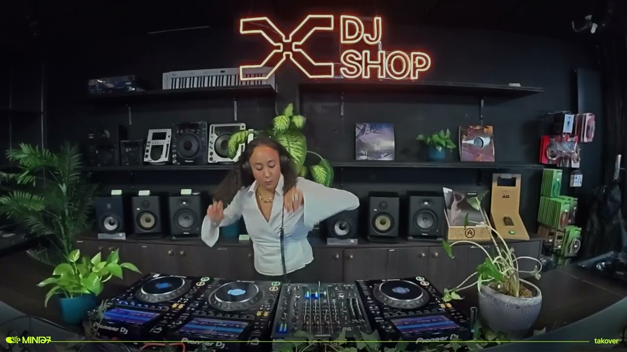 Mind7 Takover w/ Noxatra