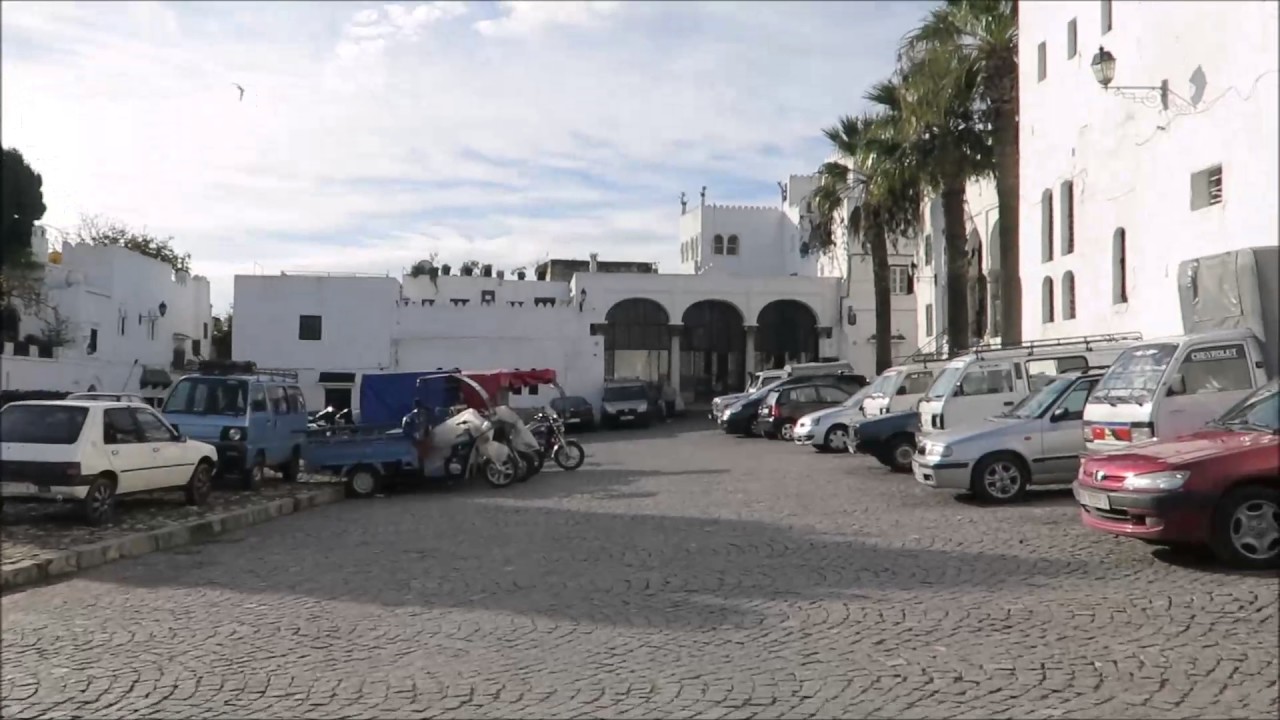 جولة في المدينة القديمة حي القصبة طنجة 02 12 2016  tangier morocco